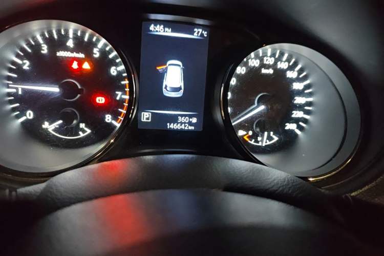 Used Nissan X-Trail 2017 2.0L CVT Comfort Edition 2WD Odometer Close Up