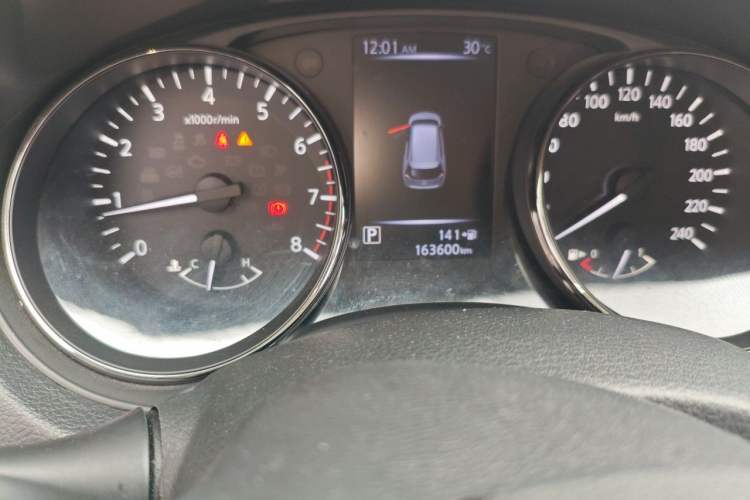 Used Nissan X-Trail 2017 2.0L CVT Comfort Edition 2WD Odometer Close Up