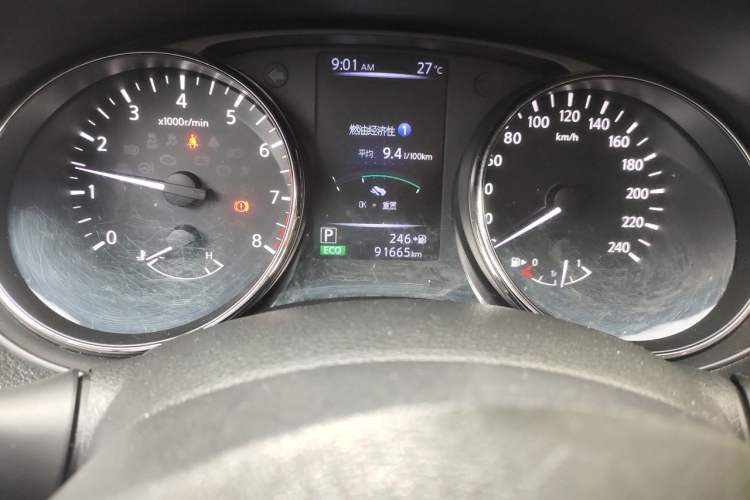 Used Nissan X-Trail 2017 2.0L CVT Comfort Edition 2WD Odometer Close Up