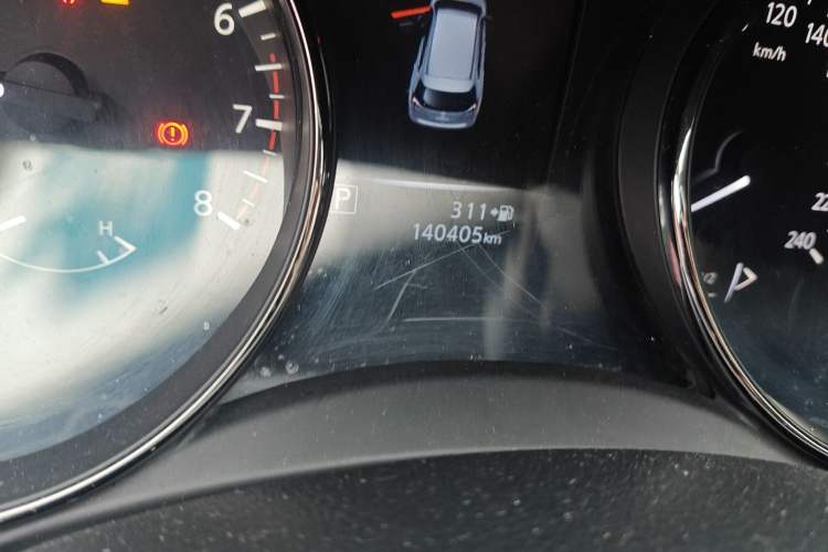 Used Nissan X-Trail 2017 2.0L CVT Comfort Edition 2WD Odometer Close Up