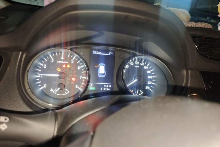 Used Nissan X-Trail 2017 2.0L CVT Comfort Edition 2WD Odometer Close Up
