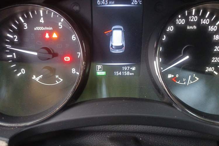Used Nissan X-Trail 2017 2.0L CVT Comfort Edition 2WD Odometer Close Up