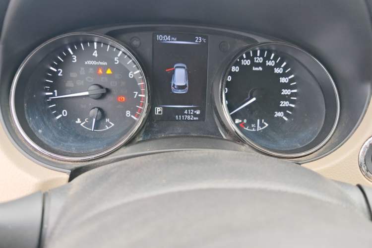 Used Nissan X-Trail 2017 2.0L CVT Comfort Edition 2WD Odometer Close Up