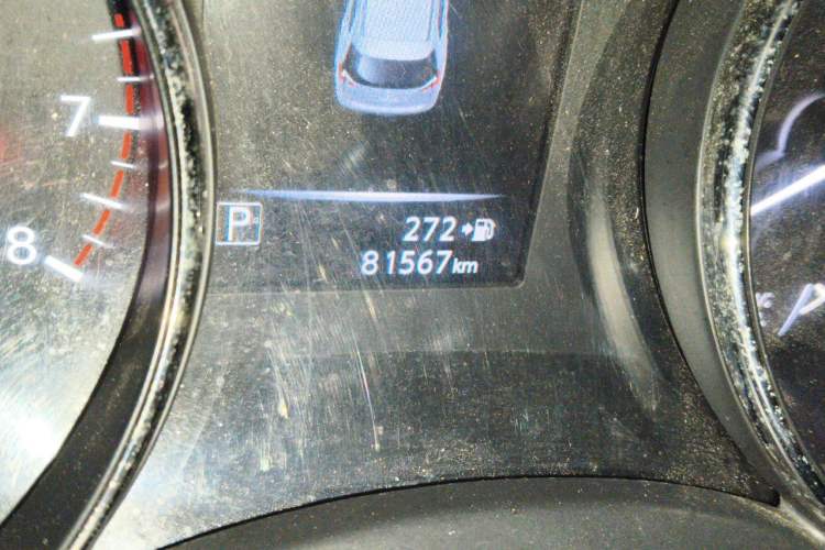 Used Nissan X-Trail 2017 2.0L CVT Comfort Edition 2WD Odometer Close Up