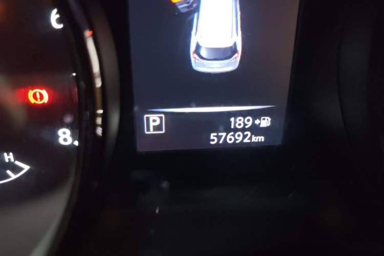 Used Nissan X-Trail 2017 2.0L CVT Comfort Edition 2WD Odometer Close Up