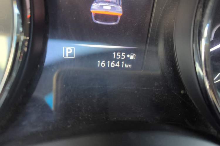 Used Nissan X-Trail 2017 2.0L CVT Comfort Edition 2WD Odometer Close Up