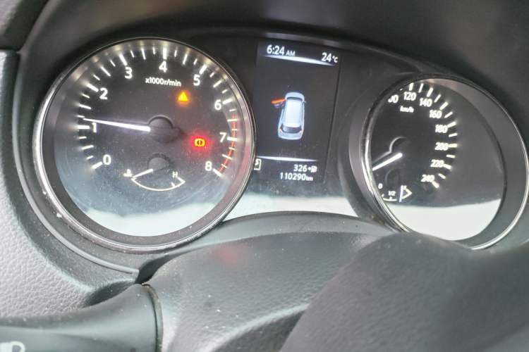 Used Nissan X-Trail 2017 2.0L CVT Smart Enjoyment Version 2WD Odometer Close Up