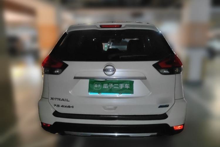 Used Nissan X-Trail 2017 2.5L CVT Luxury Edition 4WD Rear