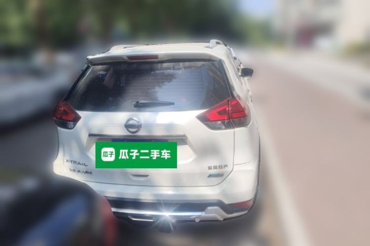 Used Nissan X-Trail 2017 2.5L CVT Luxury Edition 4WD Rear