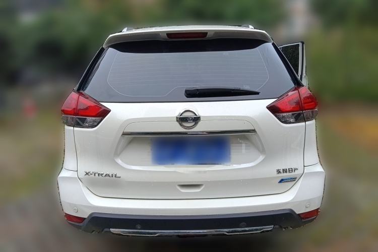 Used Nissan X-Trail 2017 2.5L CVT Luxury Edition 4WD Rear