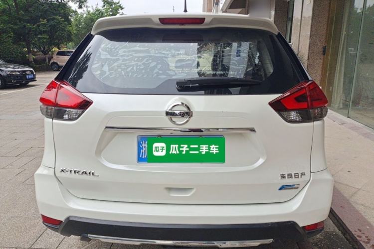 Used Nissan X-Trail 2017 2.5L CVT Luxury Edition 4WD Rear