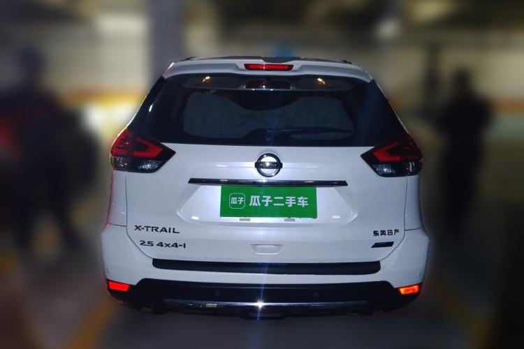 Used Nissan X-Trail 2017 2.5L CVT Luxury Edition 4WD Rear