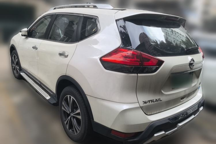 Used Nissan X-Trail 2017 2.5L CVT Luxury Edition 4WD Rear Left 45 Deg