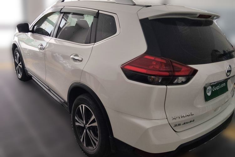 Used Nissan X-Trail 2017 2.5L CVT Luxury Edition 4WD Rear Left 45 Deg