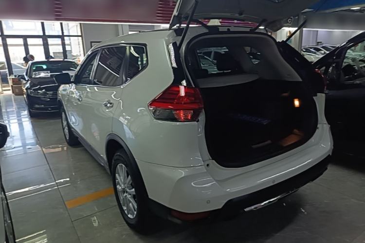 Used Nissan X-Trail 2017 2.0L CVT Comfort Edition 2WD Rear Left 45 Deg