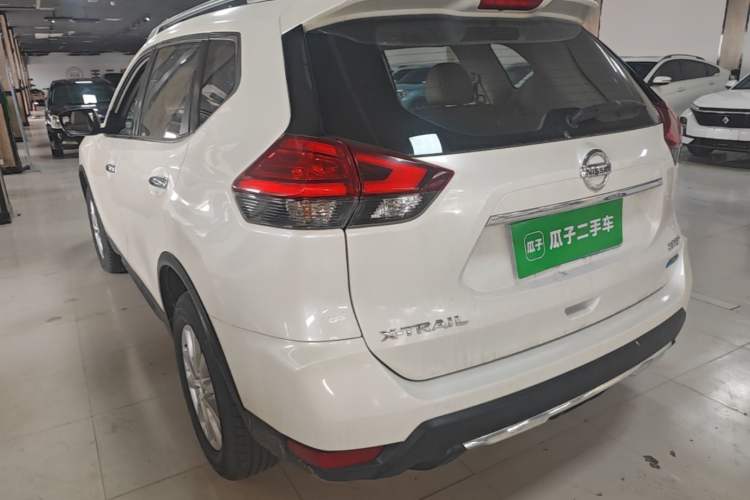 Used Nissan X-Trail 2017 2.0L CVT Comfort Edition 2WD Rear Left 45 Deg