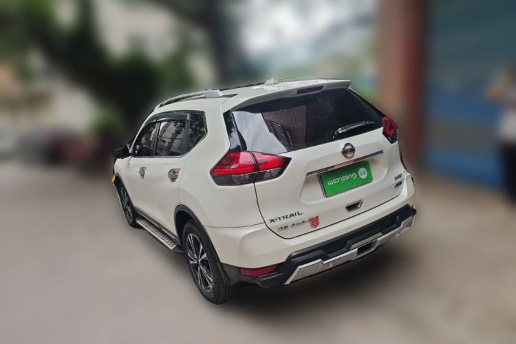 Used Nissan X-Trail 2017 2.5L CVT Leading Edition 4WD Rear Left 45 Deg