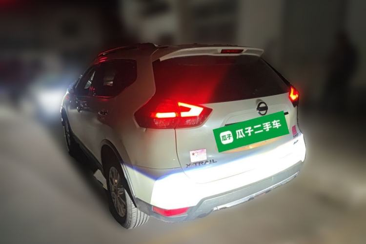 Used Nissan X-Trail 2017 2.0L CVT Comfort Edition 2WD Rear Left 45 Deg