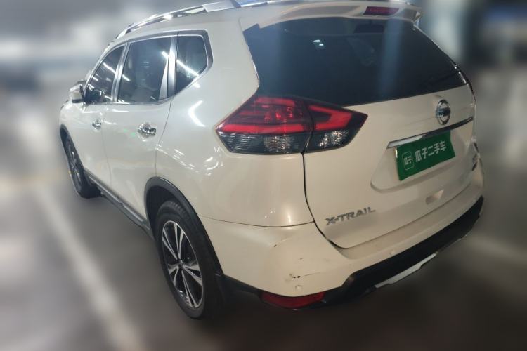 Used Nissan X-Trail 2017 2.5L CVT Luxury Edition 4WD Rear Left 45 Deg