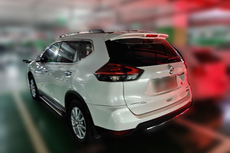 Used Nissan X-Trail 2017 2.0L CVT Comfort Edition 2WD Rear Left 45 Deg