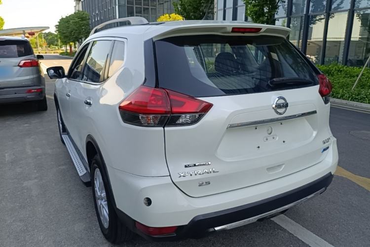 Used Nissan X-Trail 2017 2.0L CVT Comfort Edition 2WD Rear Left 45 Deg