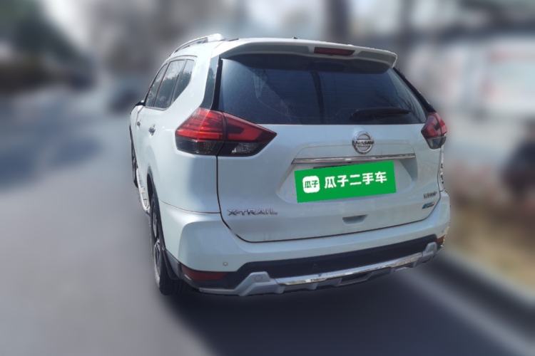 Used Nissan X-Trail 2017 2.5L CVT Leading Edition 4WD Rear Left 45 Deg