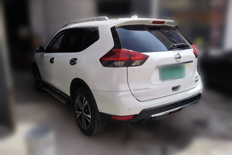 Used Nissan X-Trail 2017 2.5L CVT 7-Seater Leading Edition 4WD Rear Left 45 Deg
