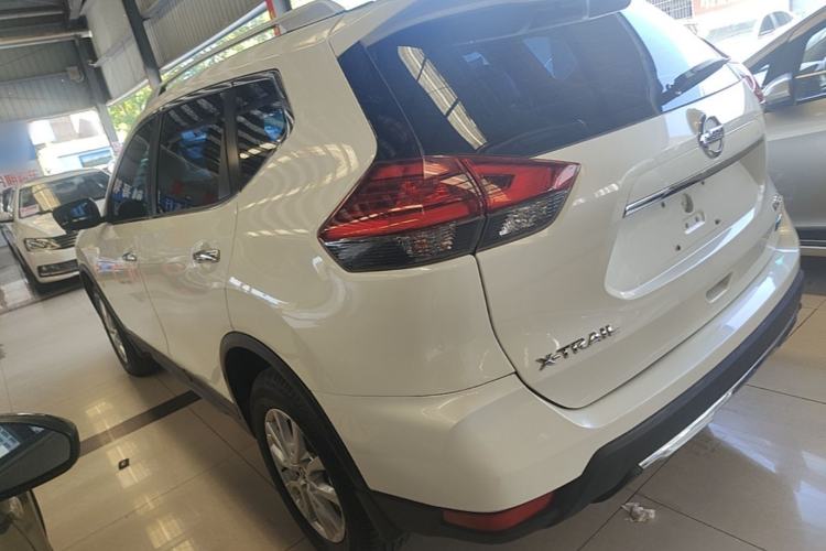 Used Nissan X-Trail 2017 2.0L CVT Comfort Edition 2WD Rear Left 45 Deg