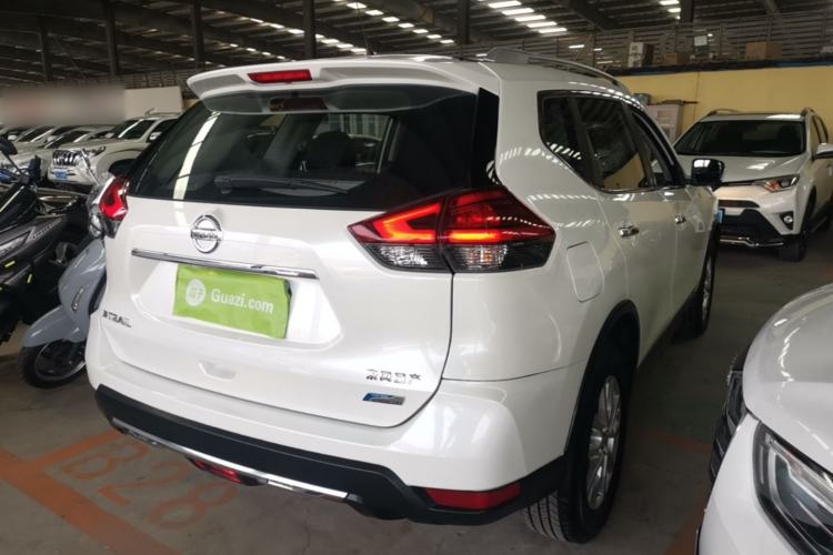 Used Nissan X-Trail 2017 2.0L CVT Comfort Edition 2WD Rear Right 45 Deg