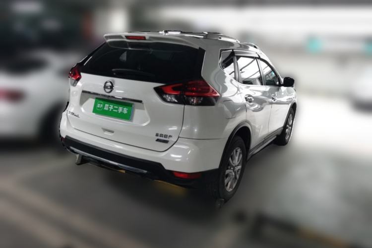 Used Nissan X-Trail 2017 2.0L CVT Comfort Edition 2WD Rear Right 45 Deg