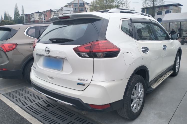 Used Nissan X-Trail 2017 2.0L CVT Comfort Edition 2WD Rear Right 45 Deg