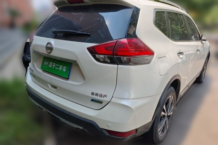 Used Nissan X-Trail 2017 2.5L CVT Luxury Edition 4WD Rear Right 45 Deg