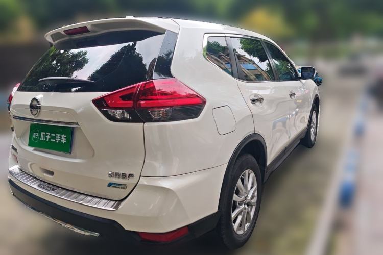 Used Nissan X-Trail 2017 2.0L CVT 7-Seater Comfort Edition 2WD Rear Right 45 Deg