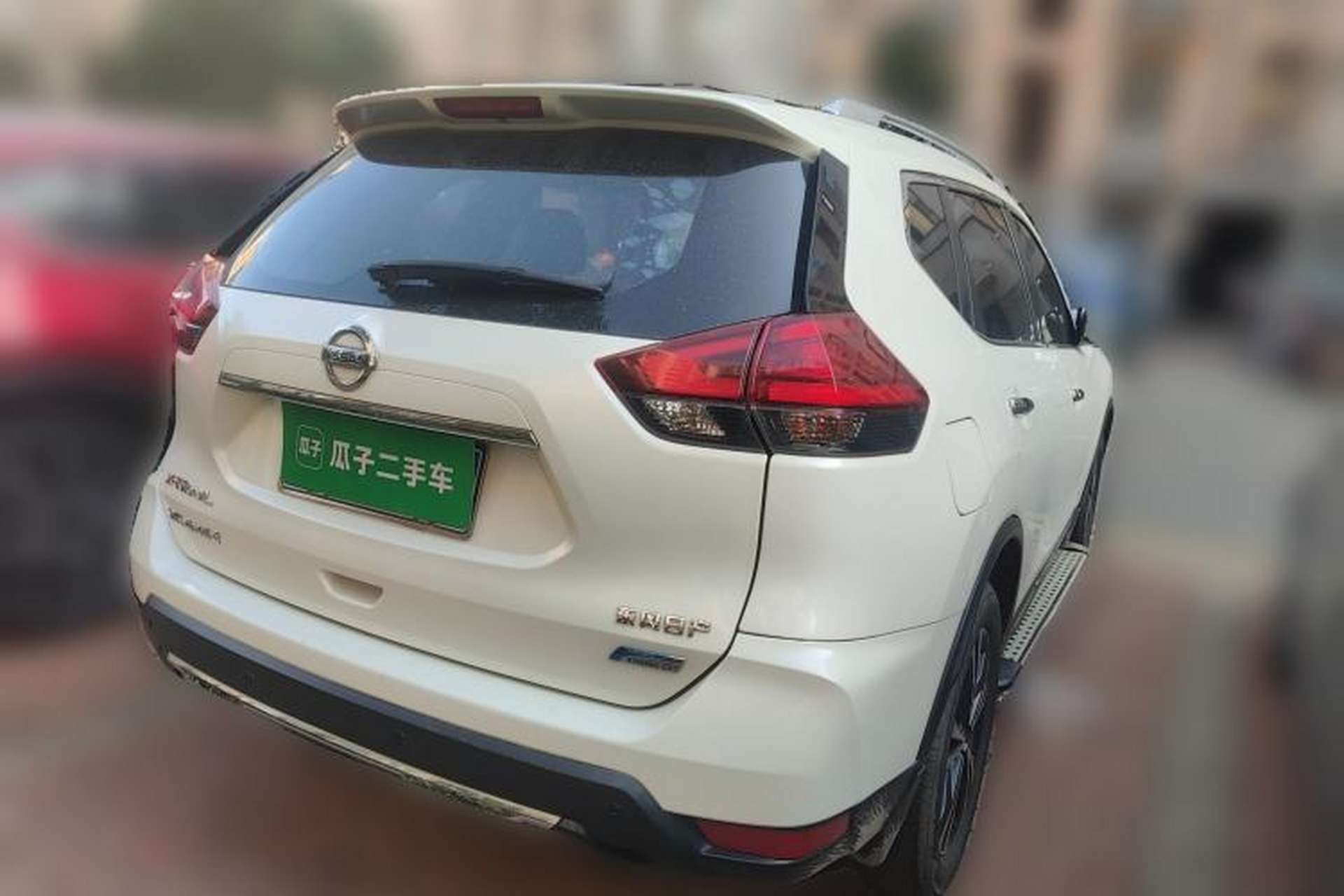 Used Nissan X-Trail 2017 2.5L CVT Leading Edition 4WD Rear Right 45 Deg