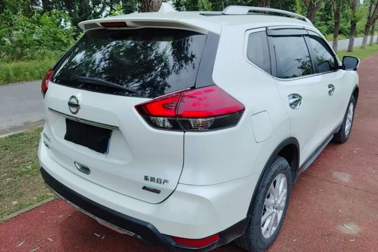 Used Nissan X-Trail 2017 2.0L CVT Comfort Edition 2WD Rear Right 45 Deg