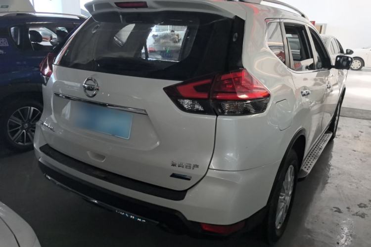 Used Nissan X-Trail 2017 2.0L CVT Comfort Edition 2WD Rear Right 45 Deg