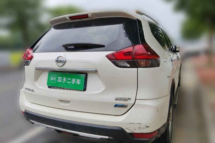 Used Nissan X-Trail 2017 2.0L CVT Comfort Edition 2WD Rear Right 45 Deg