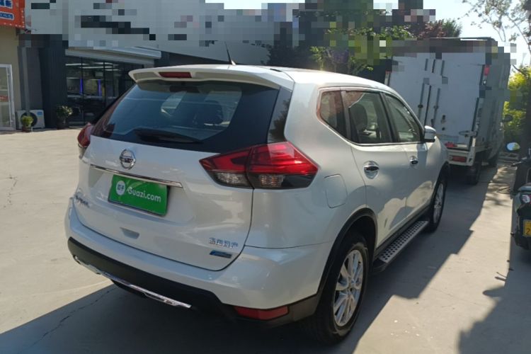 Used Nissan X-Trail 2017 2.0L CVT Comfort Edition 2WD Rear Right 45 Deg