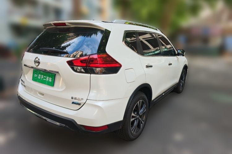 Used Nissan X-Trail 2017 2.5L CVT Luxury Edition 4WD Rear Right 45 Deg