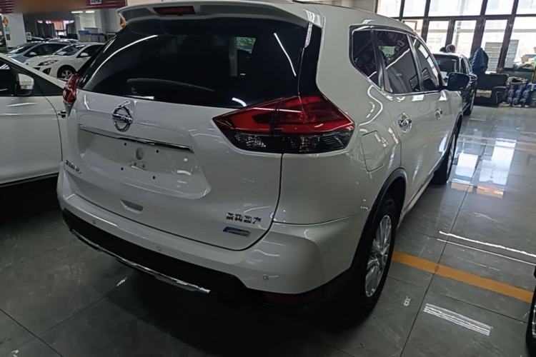 Used Nissan X-Trail 2017 2.0L CVT Comfort Edition 2WD Rear Right 45 Deg