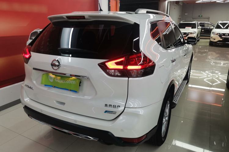 Used Nissan X-Trail 2017 2.0L CVT Comfort Edition 2WD Rear Right 45 Deg