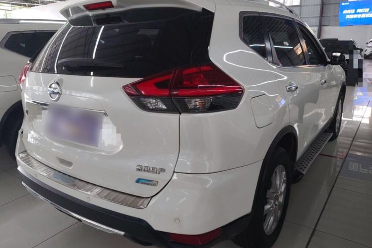 Used Nissan X-Trail 2017 2.0L CVT Comfort Edition 2WD Rear Right 45 Deg