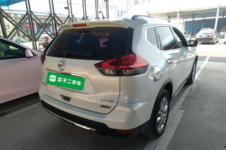 Used Nissan X-Trail 2017 2.0L CVT 7-Seater Comfort Edition 2WD Rear Right 45 Deg