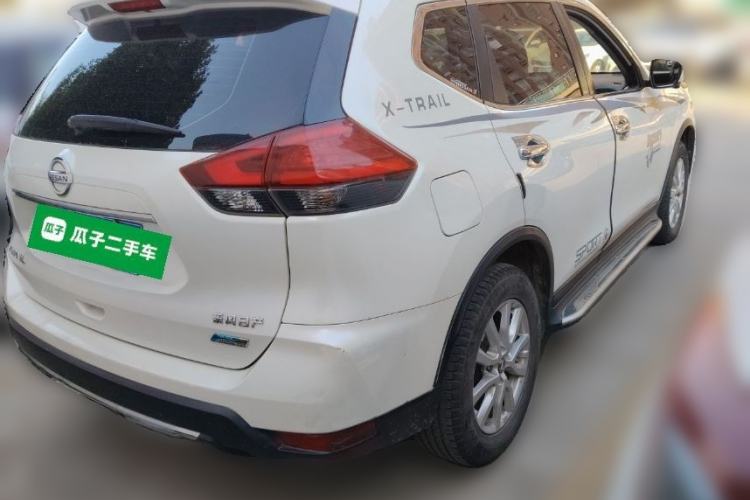 Used Nissan X-Trail 2017 2.0L CVT Comfort Edition 2WD Rear Right 45 Deg