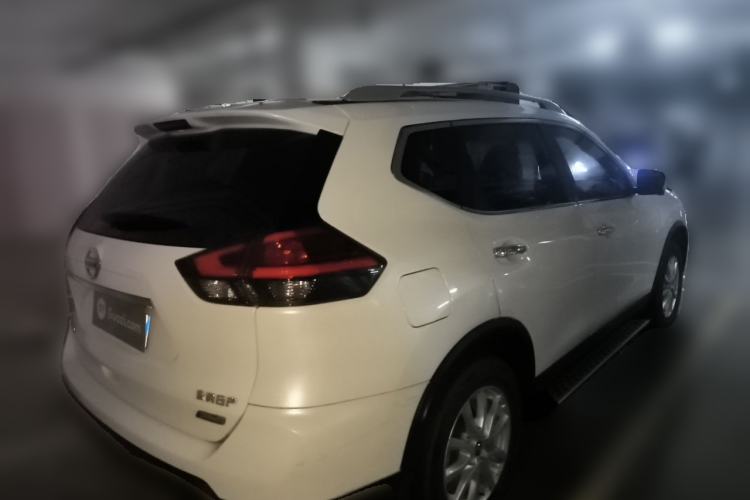 Used Nissan X-Trail 2017 2.0L CVT Comfort Edition 2WD Rear Right 45 Deg