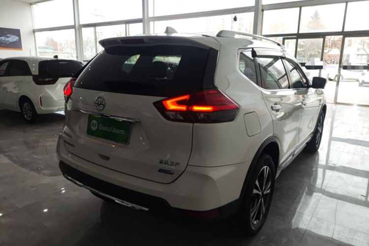 Used Nissan X-Trail 2017 2.5L CVT Luxury Edition 4WD Rear Right 45 Deg