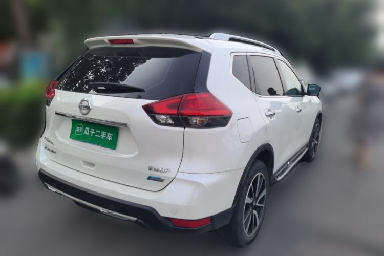 Used Nissan X-Trail 2017 2.5L CVT Ultimate Edition 4WD Rear Right 45 Deg