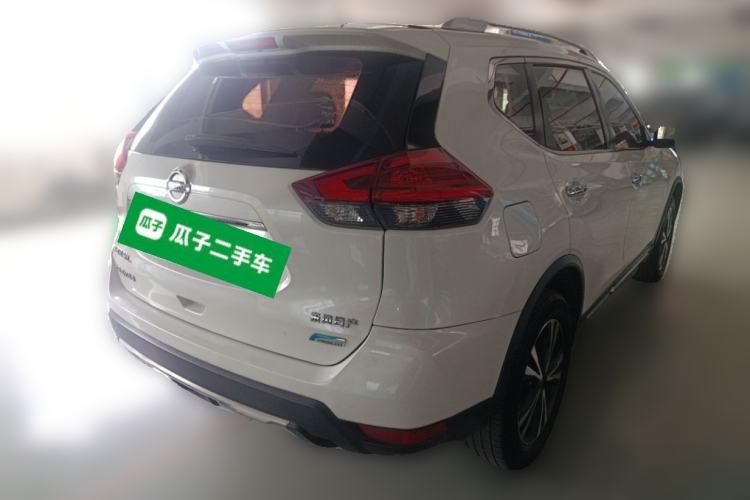 Used Nissan X-Trail 2017 2.5L CVT Luxury Edition 4WD Rear Right 45 Deg