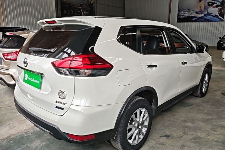 Used Nissan X-Trail 2017 2.0L CVT Comfort Edition 2WD Rear Right 45 Deg