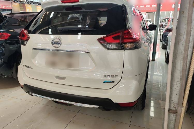 Used Nissan X-Trail 2017 2.0L CVT Comfort Edition 2WD Rear Right 45 Deg